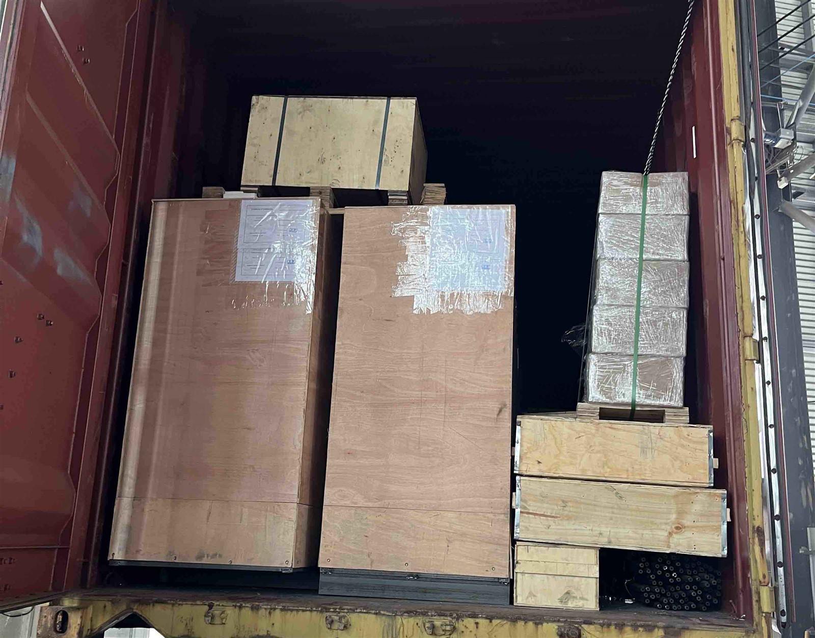 Pneumatic Rock Drill Machine Loading Container Pneumatic Rock Drill Machine Loading Container